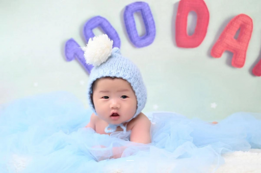 丹阳宝宝打针不哭正常吗